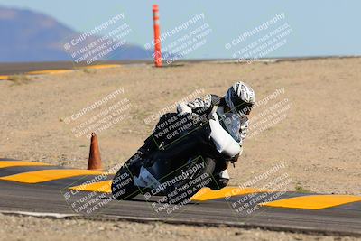 media/Oct-09-2022-SoCal Trackdays (Sun) [[95640aeeb6]]/Turn 12 (140pm)/